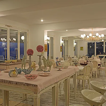 La Vista Boutique Hotel & Spa (Adults Only)-3